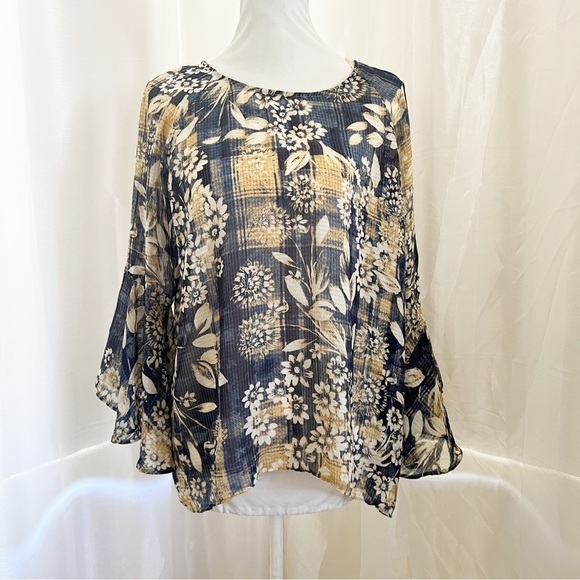 Lc Lauren Conrad flare sleeves blouse Size Large - Picture 2 of 11